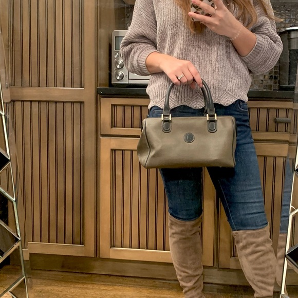 Fendi Handbags - FENDI brown black Boston top handle purse vtg